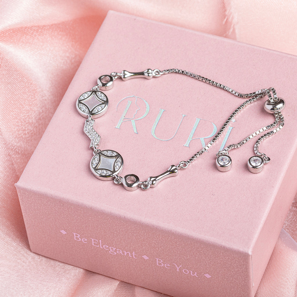 MASU(エムエーエスユー)のRAINDROP BRACELET PINKの通販
